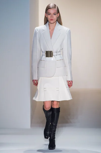 Look 22